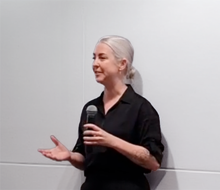 Dr Belinda J Dunstan